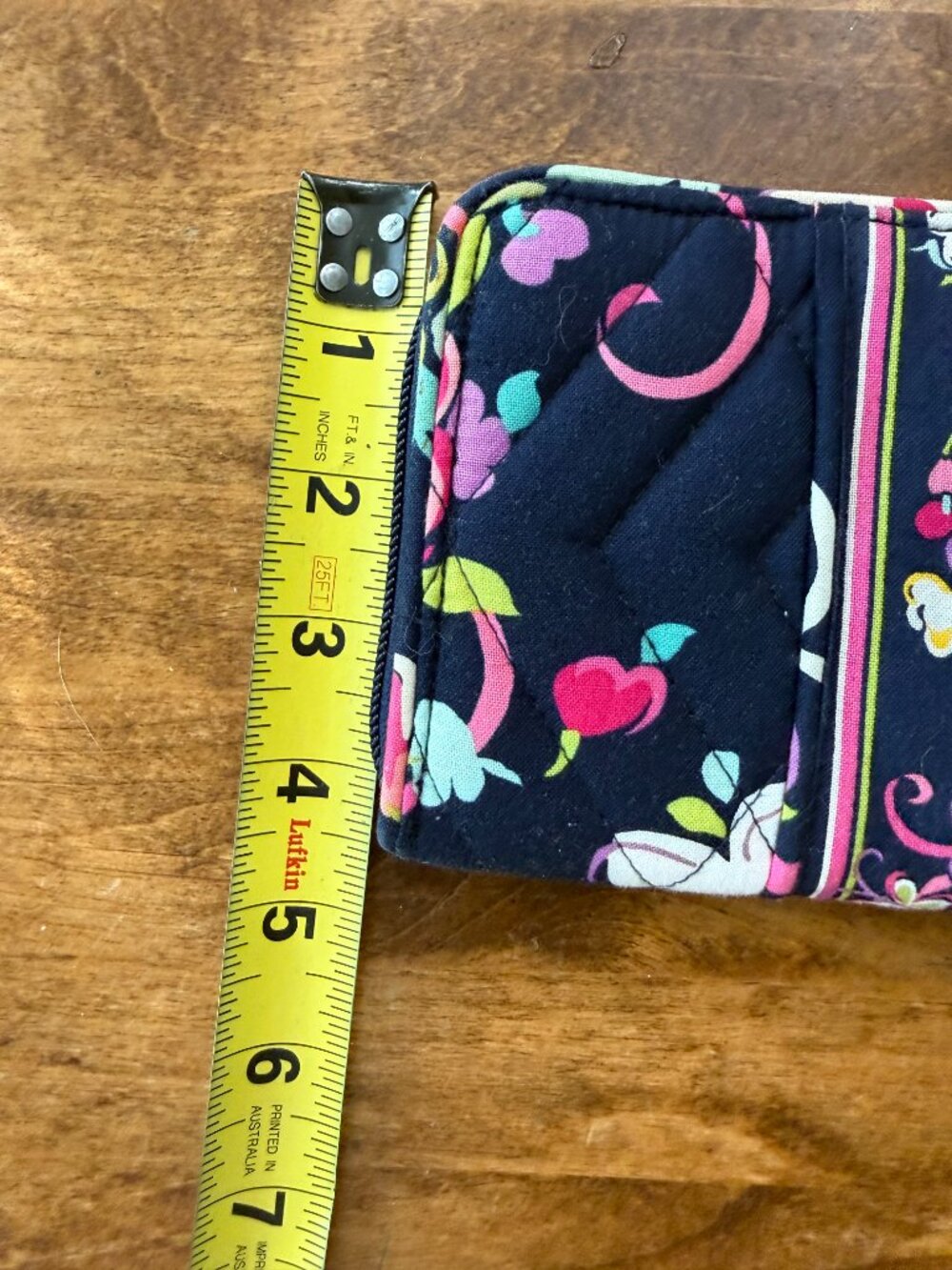 Vera Bradley Zip Around Accordion Wallet, Retired "Ribbons" Pattern, NWOT - Picture 16 of 16